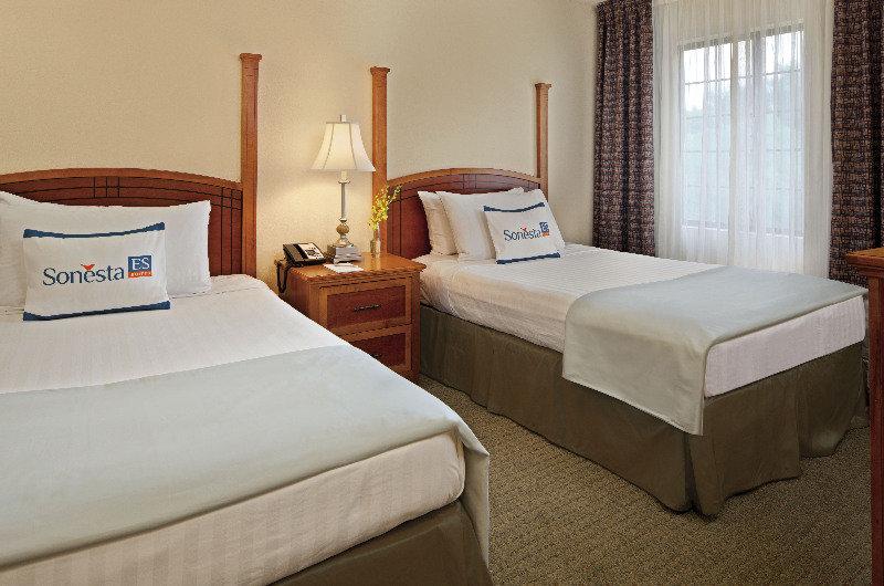 Staybridge Suites Boston - Burlington By Ihg Стая снимка