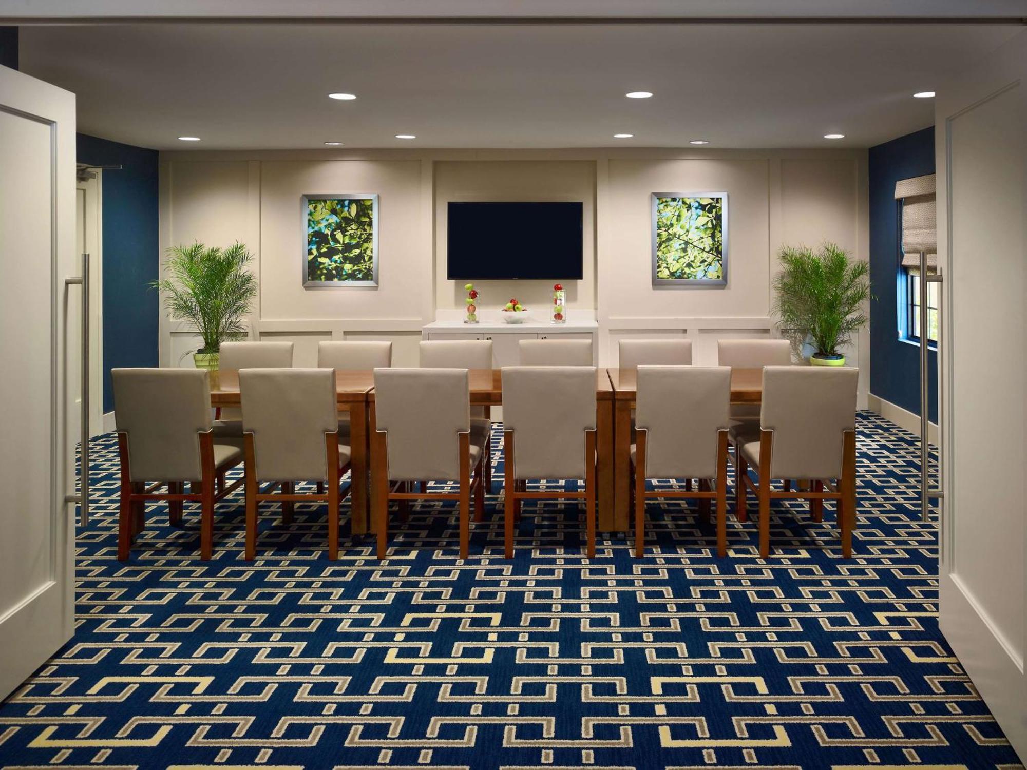Staybridge Suites Boston - Burlington By Ihg Екстериор снимка