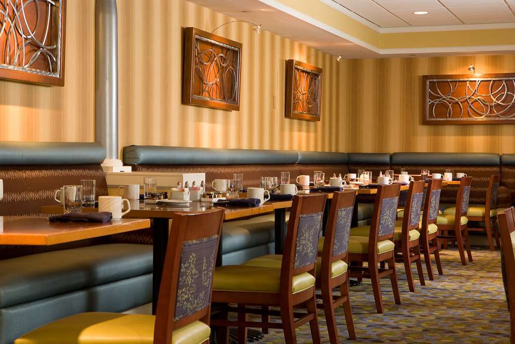 Staybridge Suites Boston - Burlington By Ihg Ресторант снимка